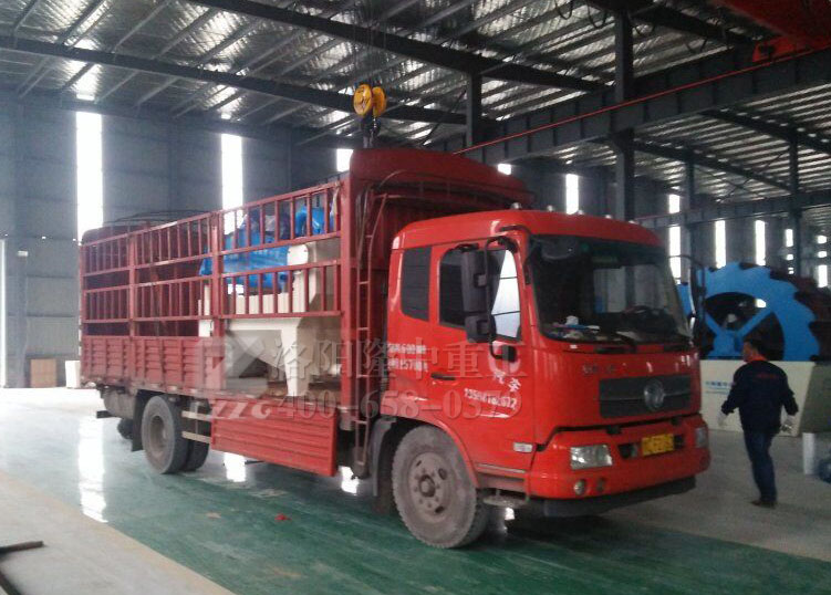 ����Ȫ��LZ300��ɳ���ՙC�l(f��)؛�D